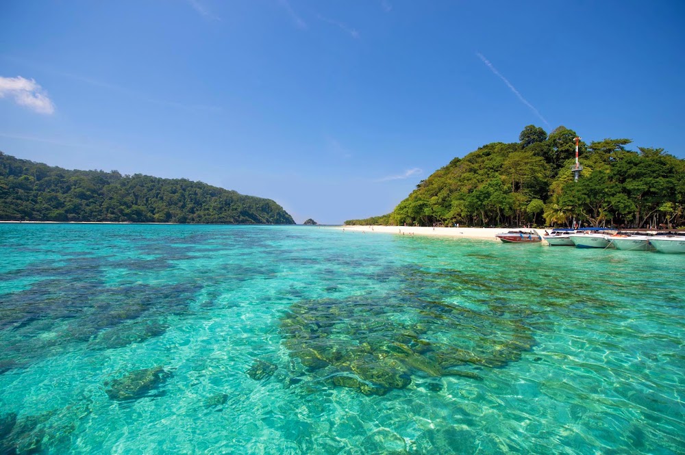 Koh Haa & Koh Rok ⋆ Pirate Divers International