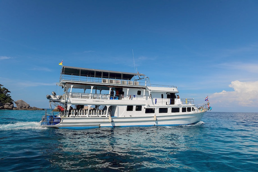 MV Camic Similan liveaboard