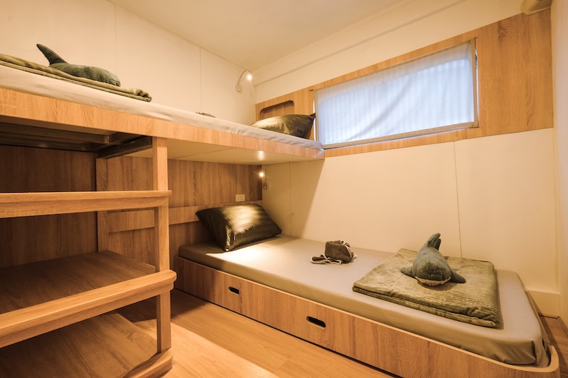 En-suite Twin Cabin