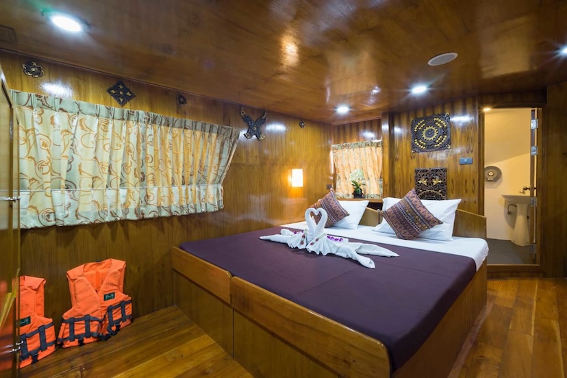 MV Sawasdee Fasai Master Double Cabin