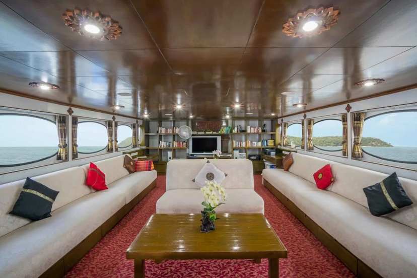 MV Pawara's saloon